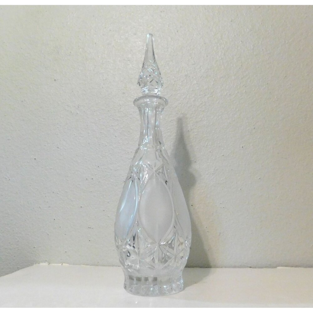 Vintage Princess House Lead Crystal Frosted Decanter with Stopper 15.5 inch - Picture 2 of 9